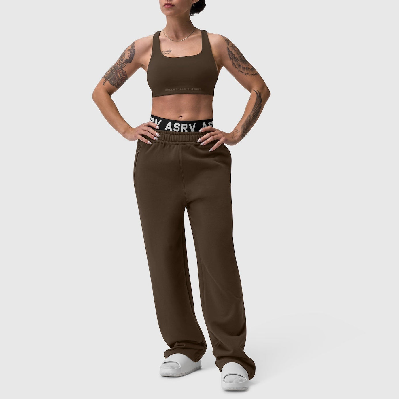W039. LYCRA® Hybrid Sports Bra - Dark Earth