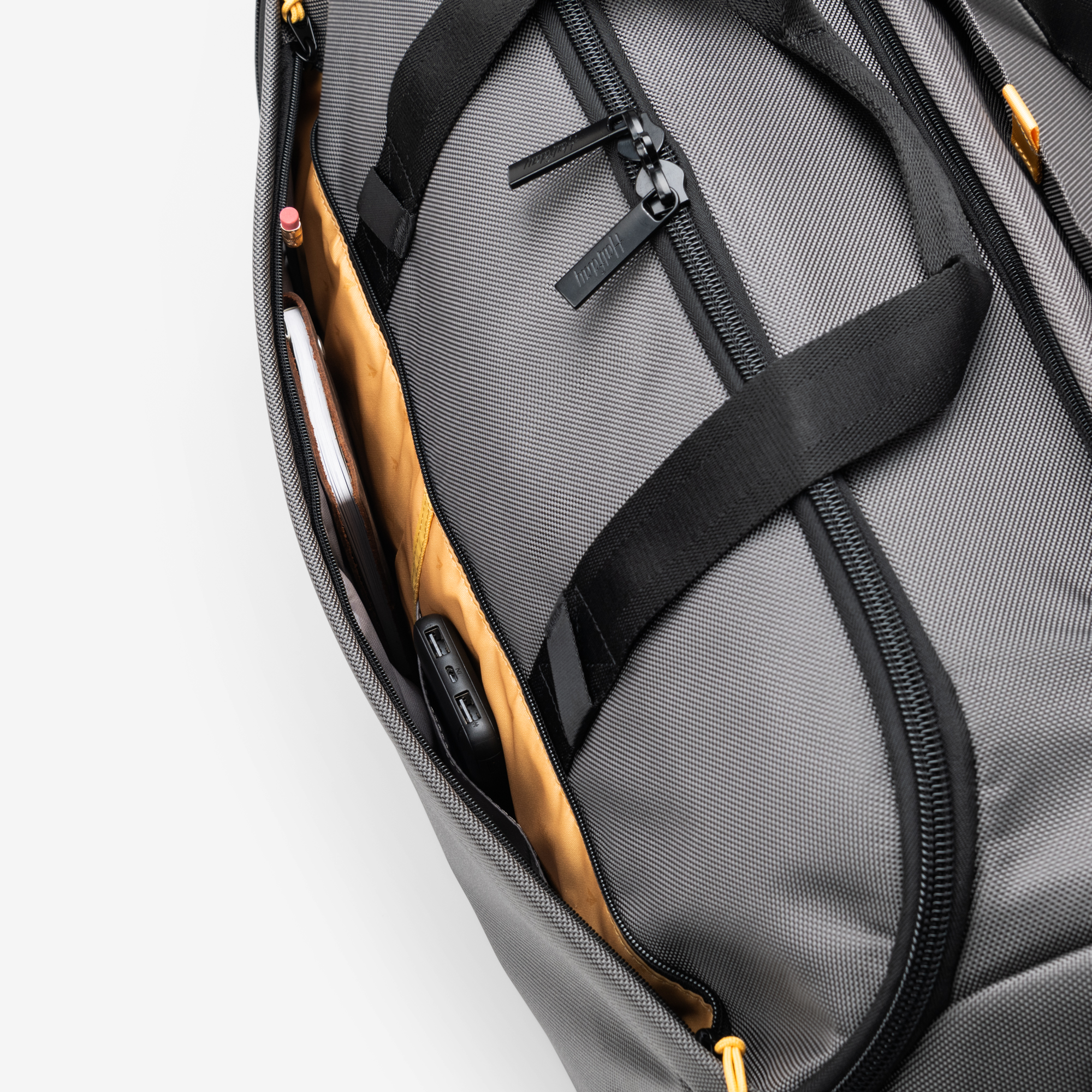 Halfday Travel The Premium Garment Duffel 45L