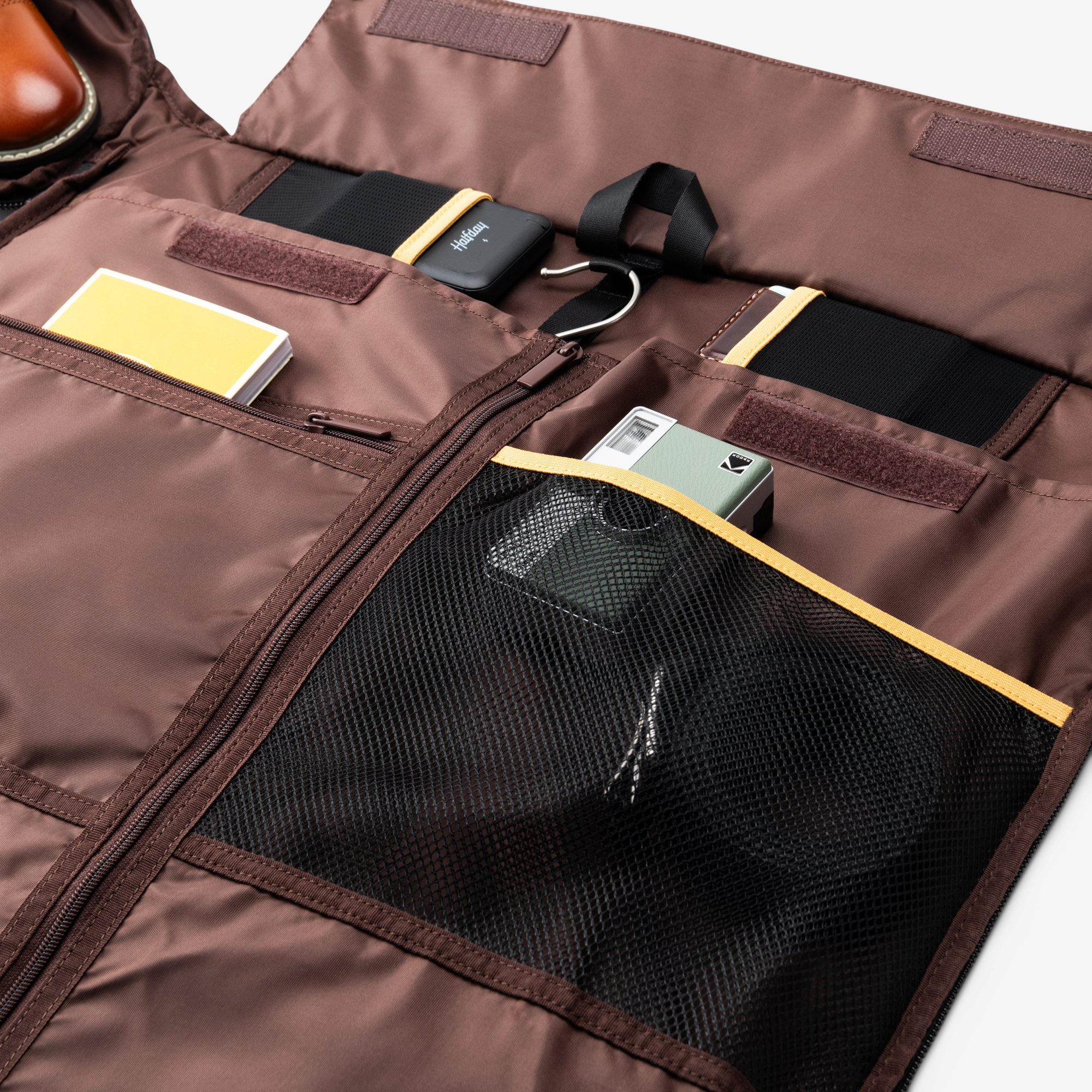 Halfday Travel The Premium Garment Duffel 45L